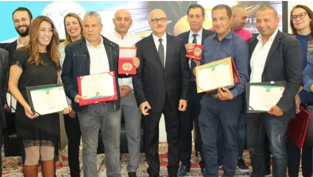 Remise Des Prix De La Meilleure Huile D Olive Extra Vierge Tunisienne