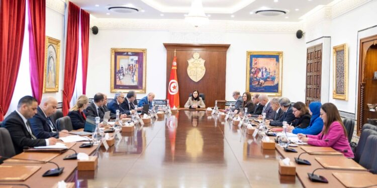 مجلس وزاري باشراف رئيسة الحكومة..هذه محاوره..