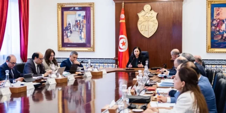 مجلس وزاري مُضيّق للارتقاء بخدمات النقل والإدارة والديوانة …