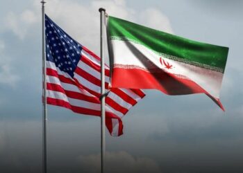 إيران تعيد إغلاق «هرمز»… وتتهم أمريكا بـ«انتهاك اتفاق»