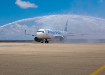 شركة الطيران التونسية “نوفلار” تتسلّم طائرتها الجديدة ايرباص A320neo