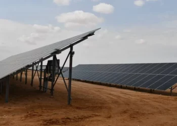 وزارة الصناعة: دعوة لتقديم مشاريع لإنتاج الكهرباء من الطاقة الشمسية الفولطاضوئية في إطار نظام التراخيص