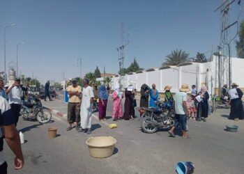 قطع للطريق و احتجاج في المتلوي على انقطاع الماء