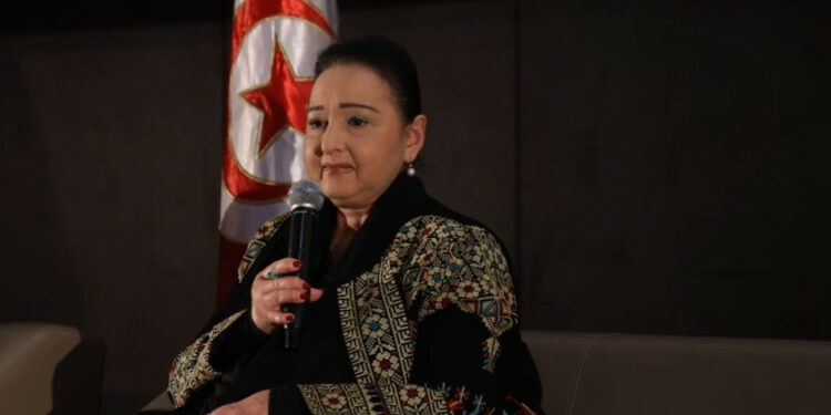 Amna srarfi