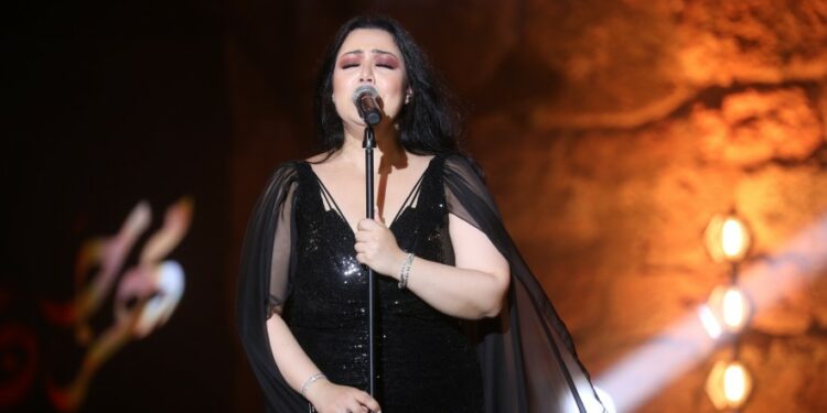 mahnouch yousra