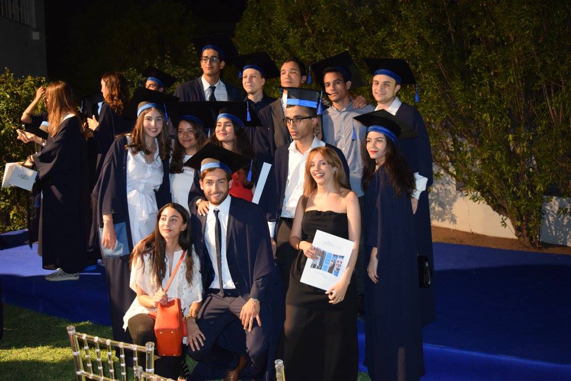 Cérémonie de remise des diplômes : Photo de groupe