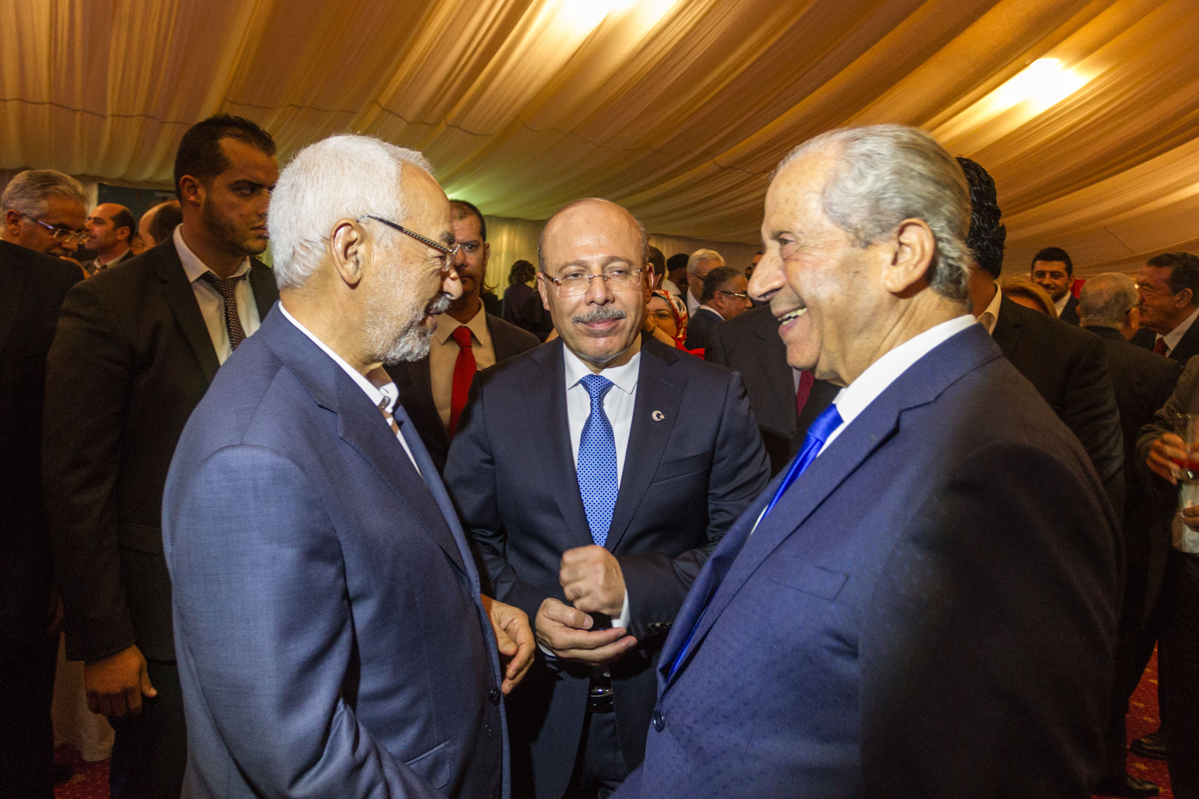 L'ambassadeur de Turquie Ömer Faruk Doğan avec Mohamed Ennaceur et Rached Gannouchi