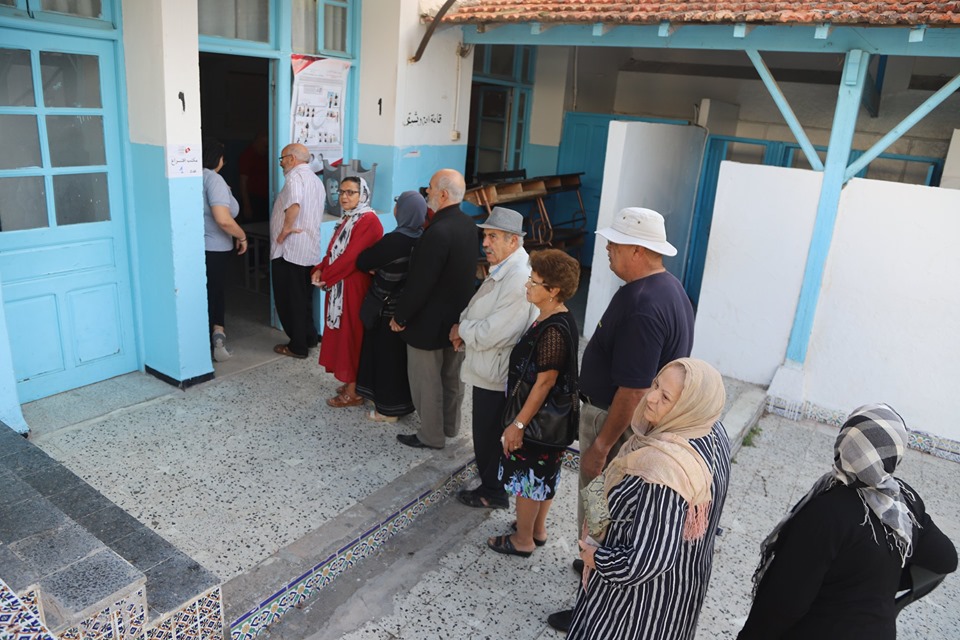 60% taux de participation à la fermeture des bureaux de vote