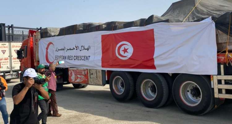La Tunisie envoie une deuxième cargaison d’aides humanitaires à Gaza