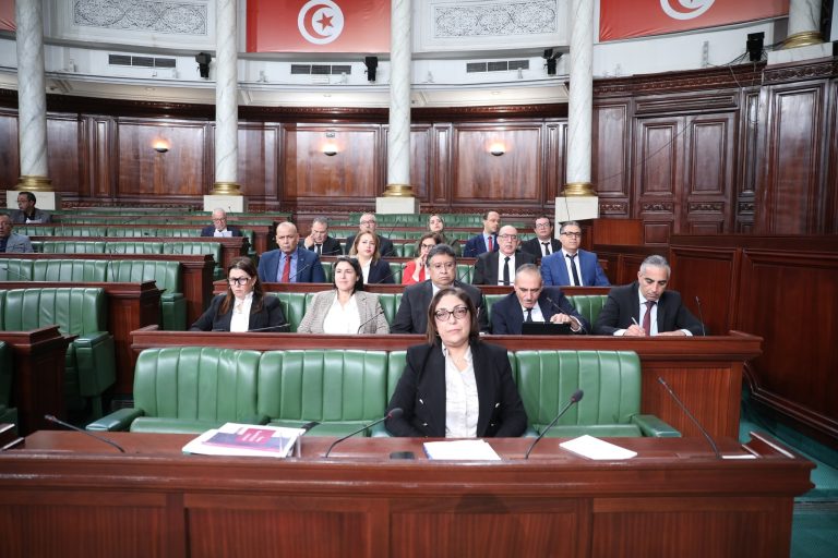 Débats-budget-Commerce : Les députés veulent plus de contrôle économique et maintenir la compensation