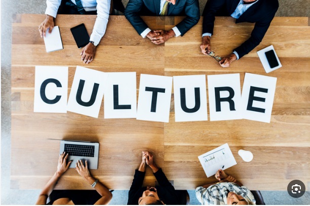 Quand la culture est reléguée au second plan !