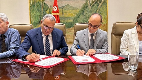 Signature d’une convention de partenariat entre le ministère de l’Education et la BH Bank