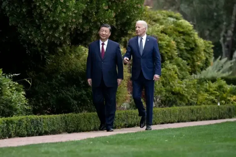 Quand le président américain rencontre "un dictateur"!