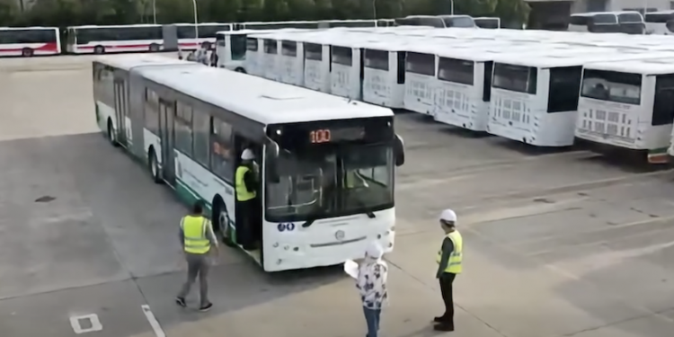 Transport public: 461 bus chinois pour moderniser le parc tunisien