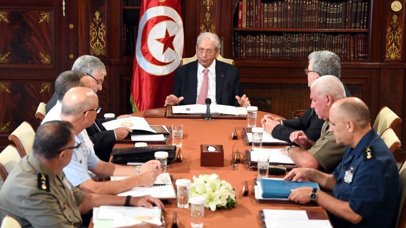 Abdelkrim Zbidi participe à la réunion du Conseil supérieur des armées