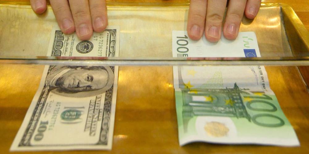 Un euro vaut un dollar, une première depuis 2002