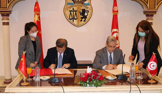 Don chinois de 40 millions de dinars à la Tunisie