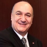 Trump pris en étau : l’analyse du diplomate Elyes Kasri sur la guerre en Iran