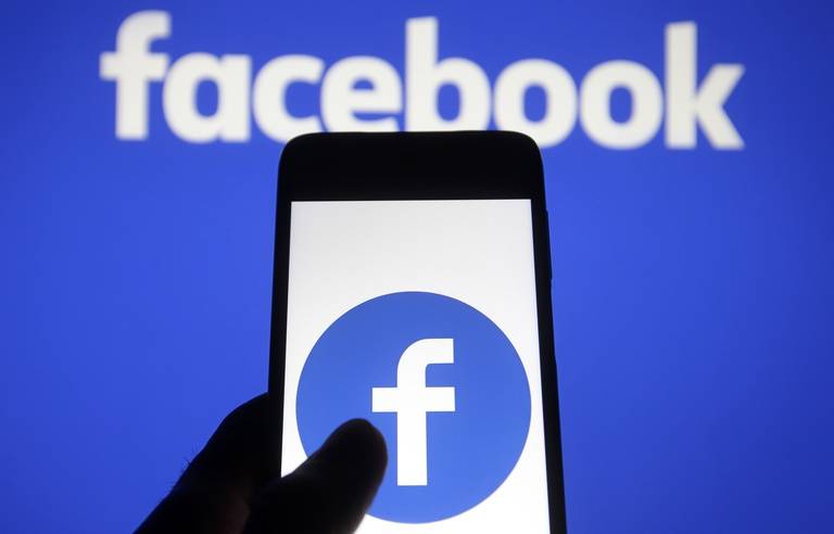 Facebook va ajouter des fonctionnalités consacrées au partage d’extraits sonores et de podcasts