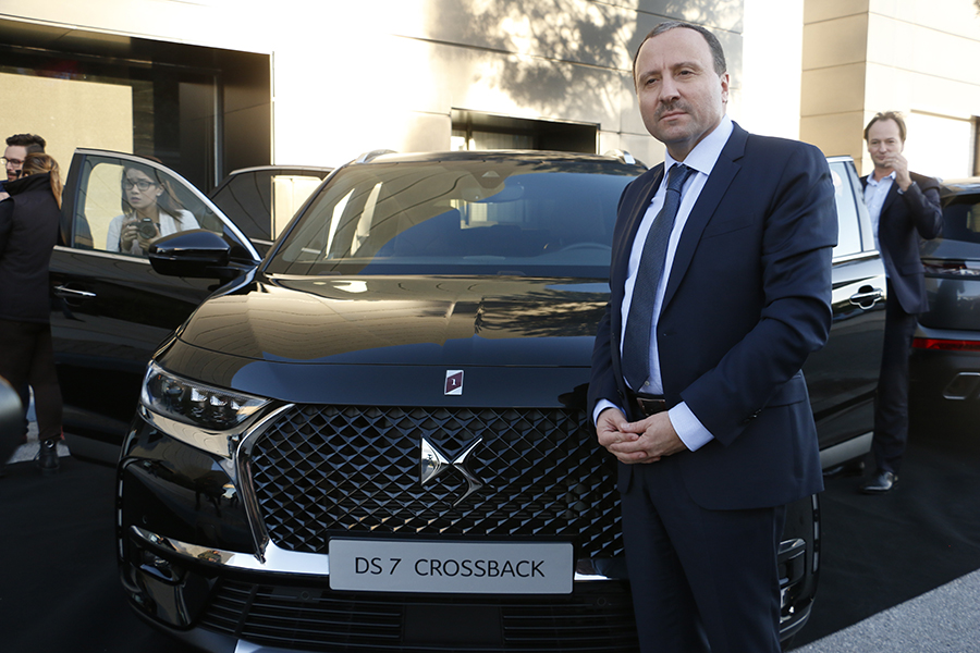 DS AUTOMOBILES lance son nouveau SUV DS 7 CROSSBACK