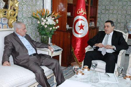 Houcine Abbassi derrière la nomination de Mehdi Jomaa à la Kasbah