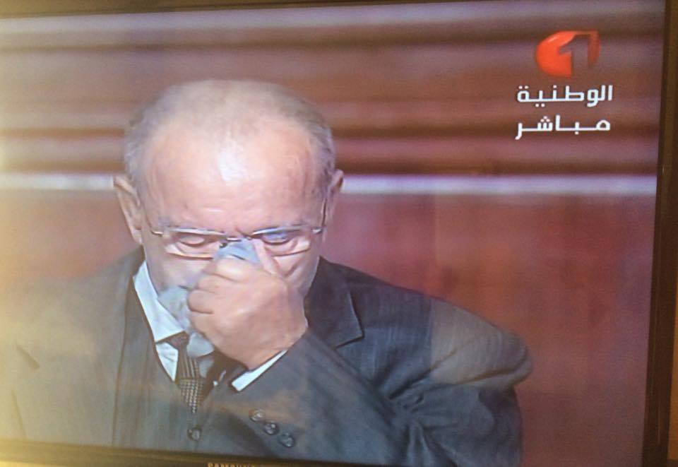 Ali Ben Salem en pleurs