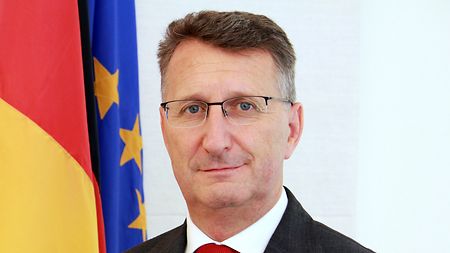L’intolérable provocation de l’ambassadeur