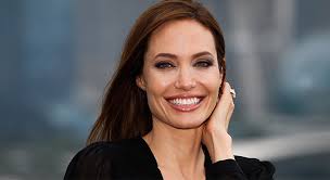 Angelina Jolie : « la dignité des réfugiés rohingyas est une question de responsabilité collective »