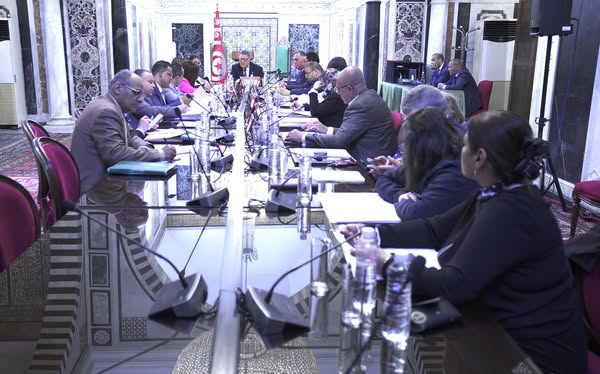 ARP : le bureau décide de transmettre 103 questions écrites au gouvernement