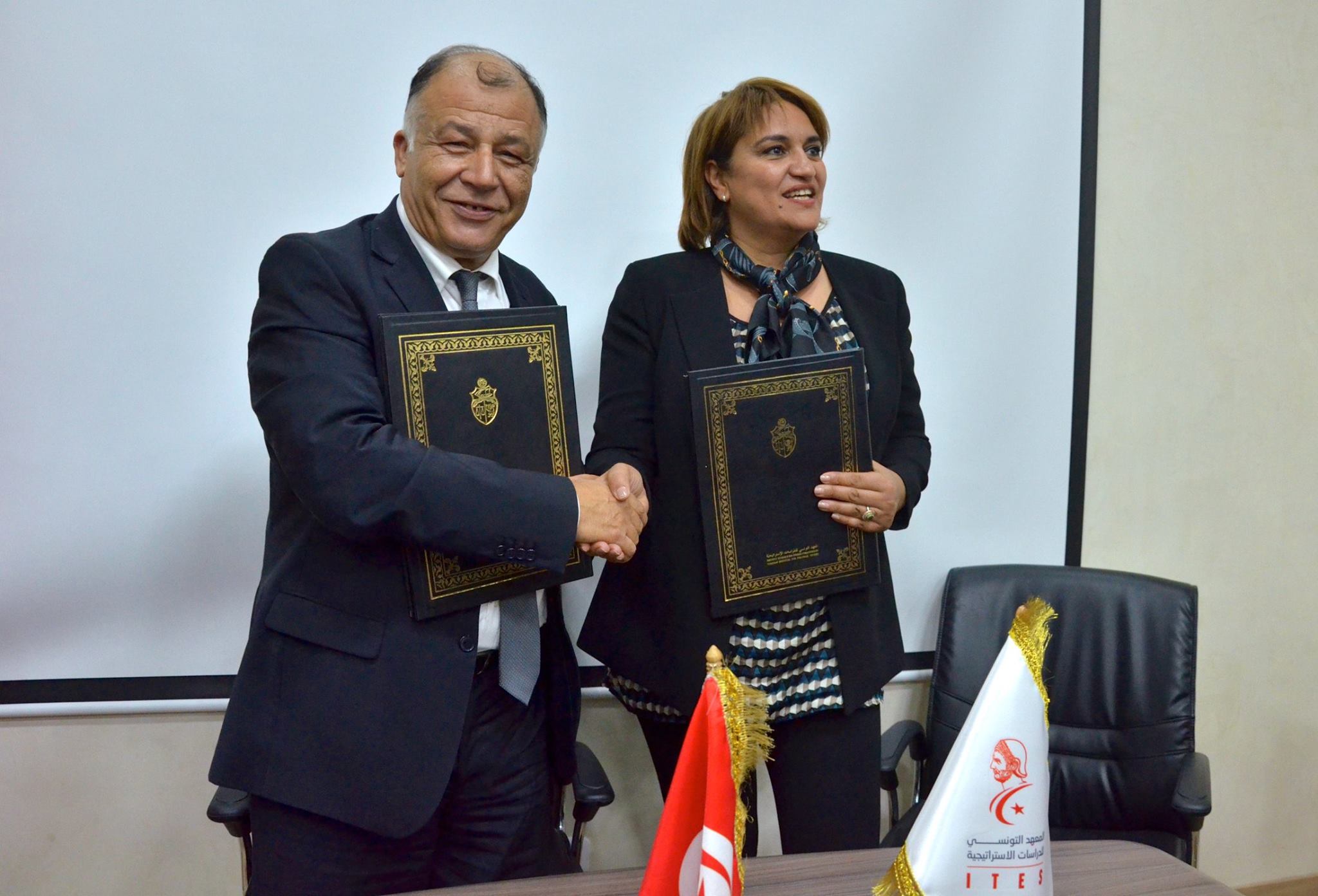 Partenariat stratégique entre l’APRH Tunisie et l’ITES