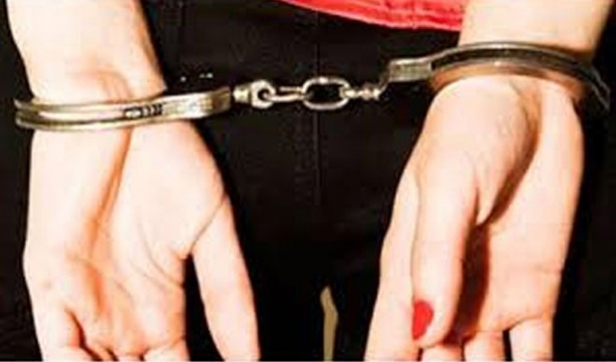 Arrestation d’une femme condamnée à un siècle de prison