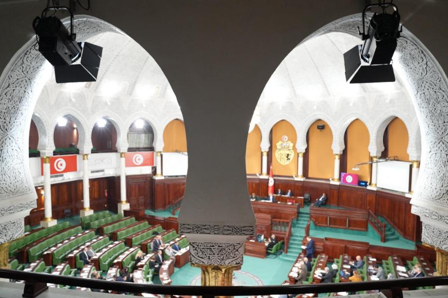 ARP : adoption de la loi sur le recrutement exceptionnel des diplômés du supérieur en chômage de longue durée