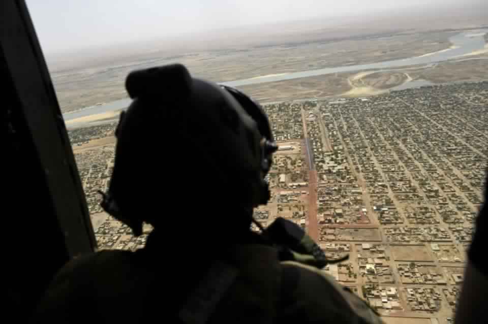 Mali: deux soldats français tués dans l'explosion d'une mine artisanale