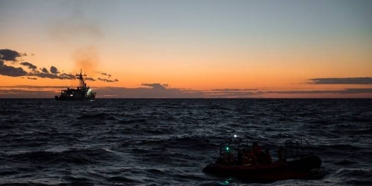 L’Italie refoule pour la première fois un bateau de migrants irréguliers