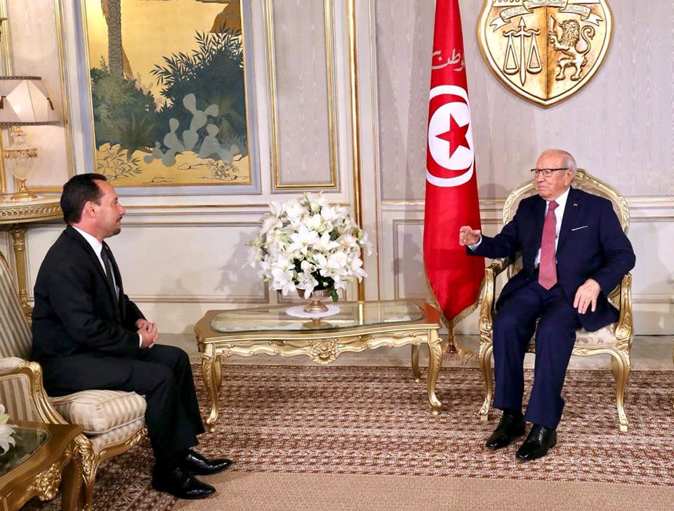 Convocation de l’ambassadeur américain à Carthage, la preuve par la photo