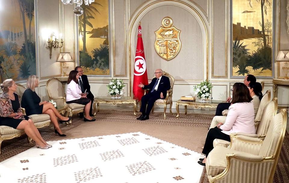 Béji Caïd Essebsi remet ses lettres de créance à quatre nouveaux ambassadeurs