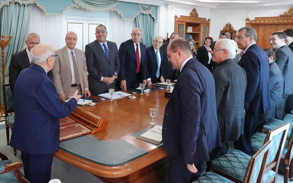 Document de Carthage : la première réunion de la commission des représentants des partis et organisations