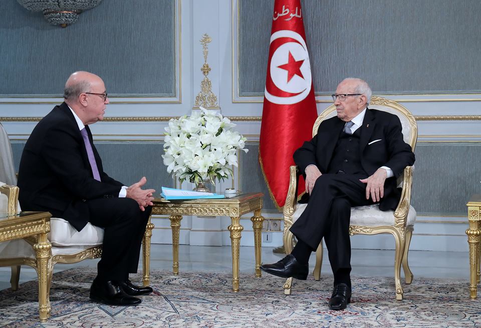 Le gouverneur de la BCT présente au chef de l’Etat les rapports financiers de 2017