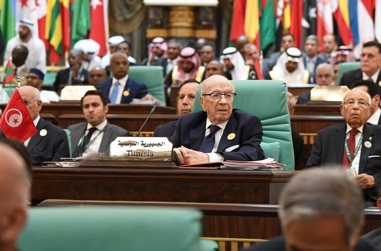 Le président Essebsi s’adresse au Sommet Islamique au nom du groupe arabe