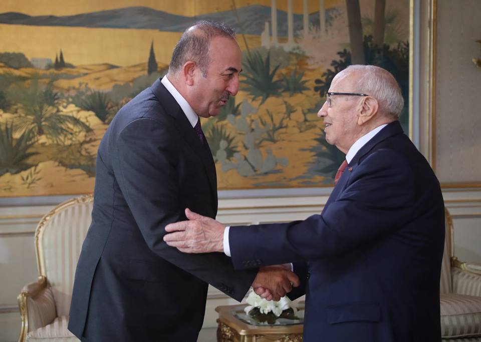Reçu par BCE, le ministre des AE turc réitère l’appui de son pays au développement de la Tunisie