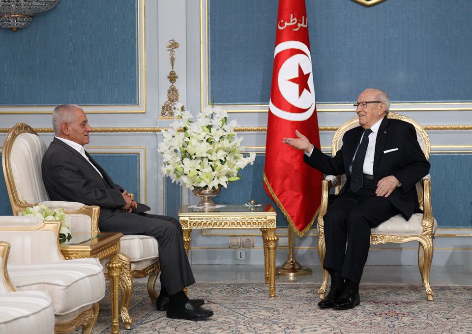 Essebsi s'entretient avec Abbassi