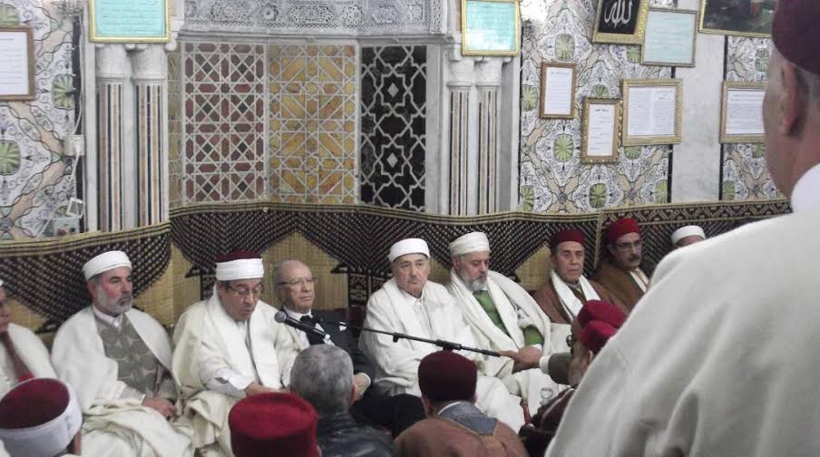 Essebsi en visite au mausolée Sidi Belhassen Chedhly