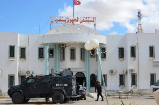Selon un journal français, « les autorités tunisiennes ont été alertées par les services occidentaux des menaces terroristes »