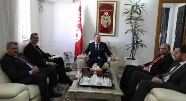 Mehdi Ben Gharbia s’entretient avec le vice-président de la JCI