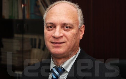 La bourse universitaire doublée sur trois ans