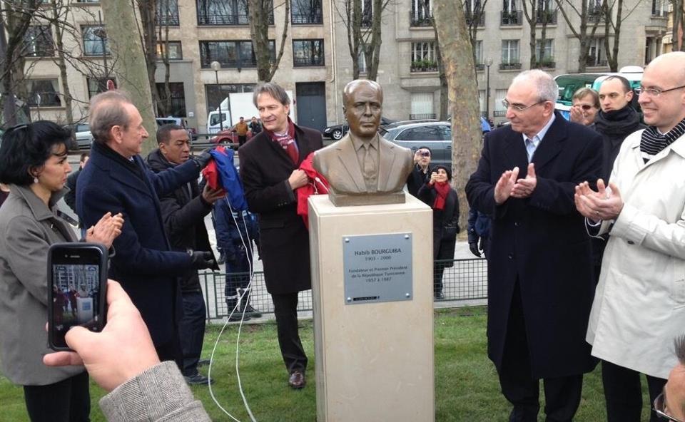 Cérémonie d’hommage à Bourguiba à Paris