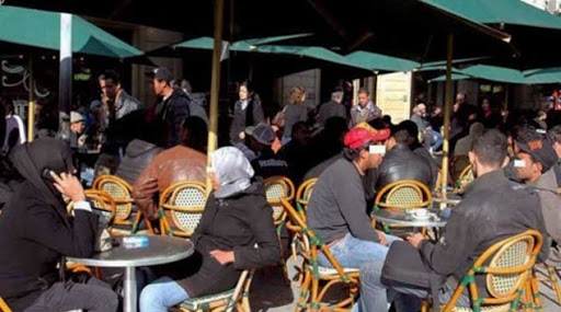 Fermeture de cafés à Tunis pour non respect du protocole sanitaire