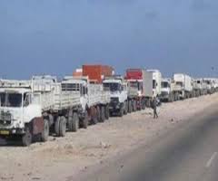 Ras Jédir: Une centaine de camionneurs tunisiens forcent le passage frontalier
