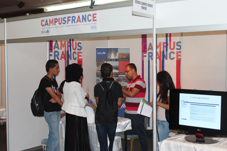 Etudiants tunisiens en France : motivations et parcours