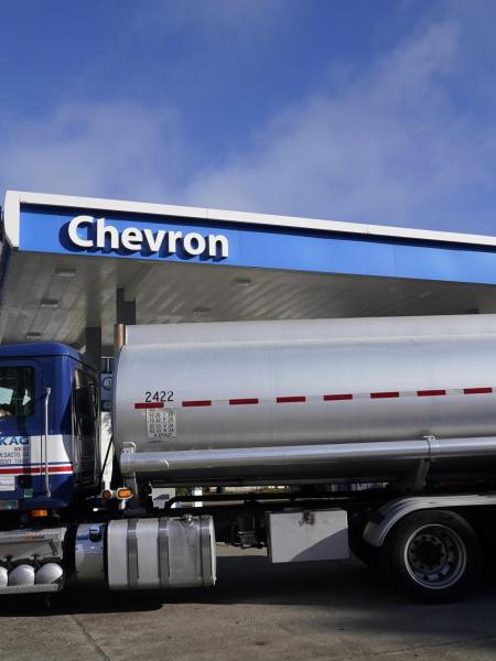  La Libye attribue des permis pétroliers et gaziers à Chevron, Eni et d'autres 